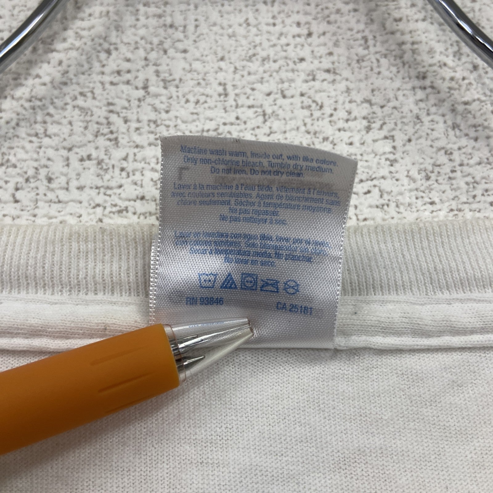 古着 used　GILDAN　ギルダン　半袖プリントTシャツ　クルーネック 　白　ホワイト　赤　レッド　Lサイズ