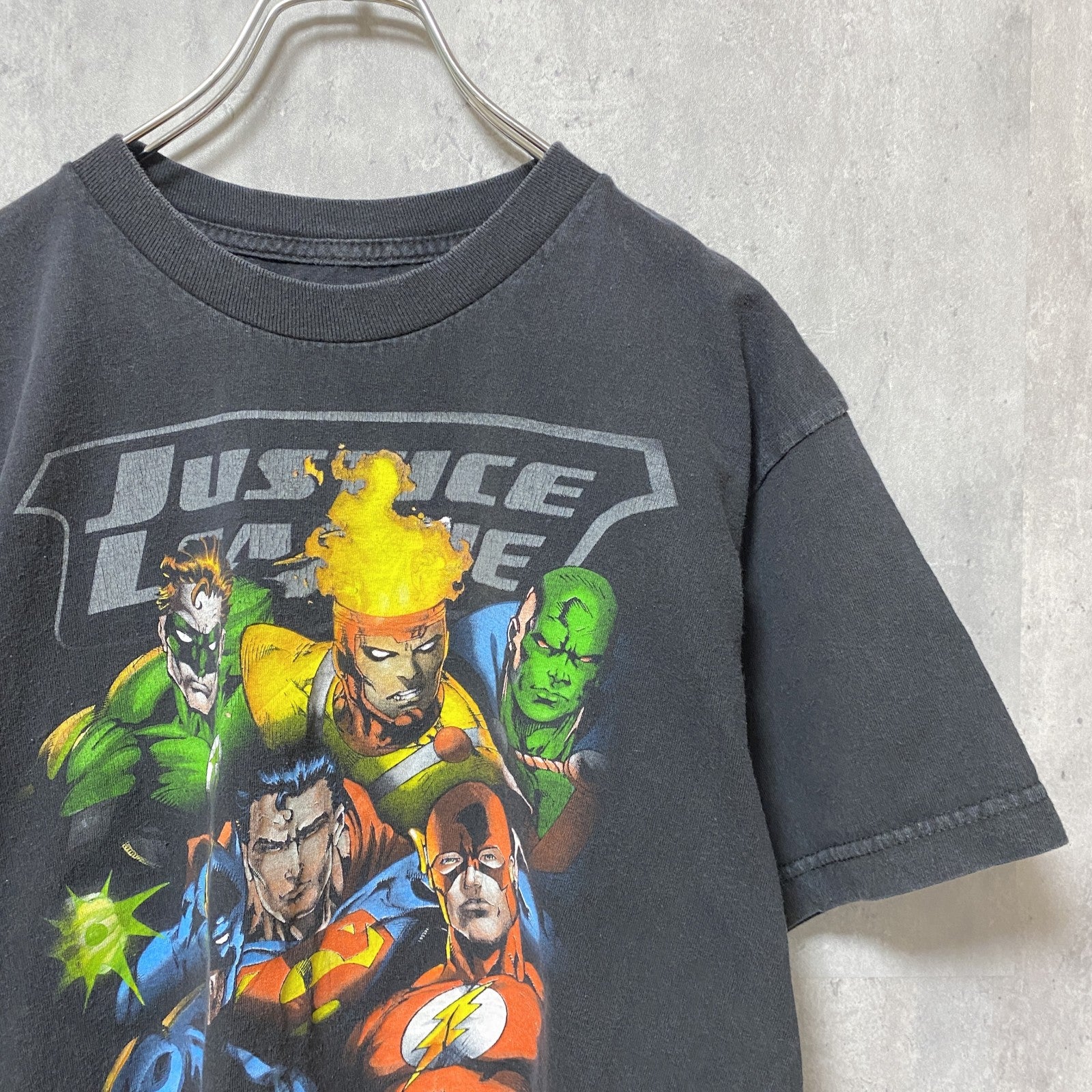 古着 used　DC Comics　JUSTICE LEAGUE　半袖アメコミプリントTシャツ　黒　ビッグシルエット　XLサイズ