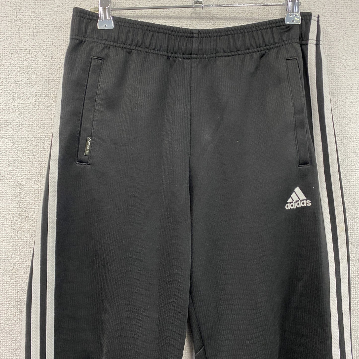 adidas　アディダス　トラックパンツ　ジャージパンツ　黒　ブラック　Sサイズ