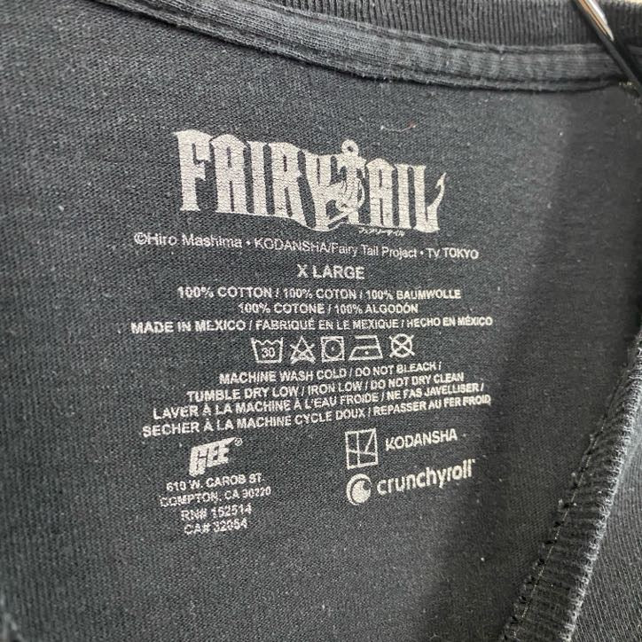古着 used　FAIRY TAIL　フェアリーテイル　半袖アニメプリントTシャツ　キャラクターデザイン　黒　XLサイズ