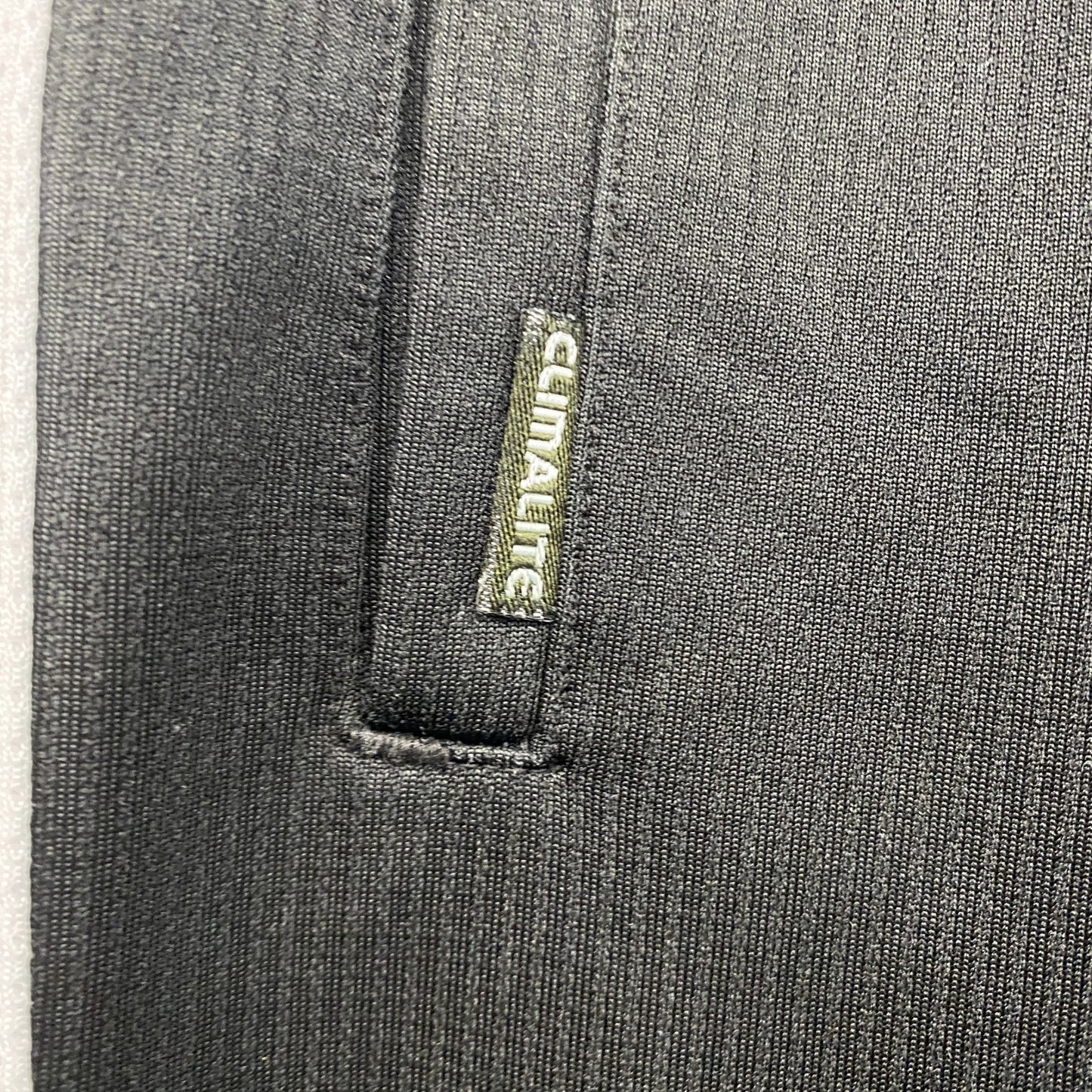 adidas　アディダス　トラックパンツ　ジャージパンツ　黒　ブラック　Sサイズ