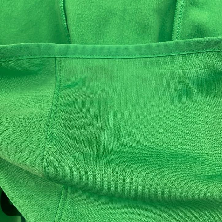 古着 used　NIKE　ナイキ　長袖パーカー　フーディー　100%コットン　レトロデザイン　黄緑　ライトグリーン　Sサイズ