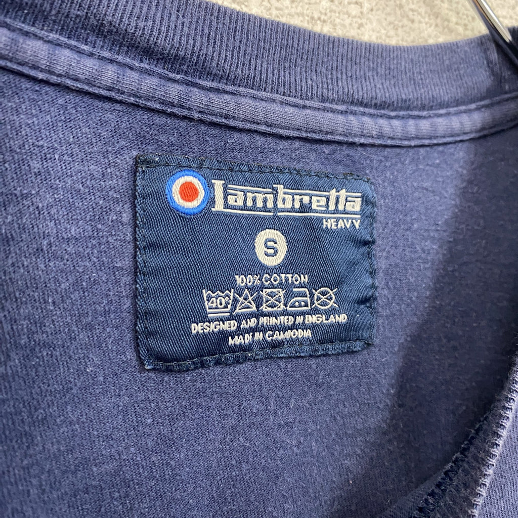 古着 used　Lambretta　半袖レーシングデザインプリントTシャツ　イギリス　クルーネック　ネイビー　Sサイズ