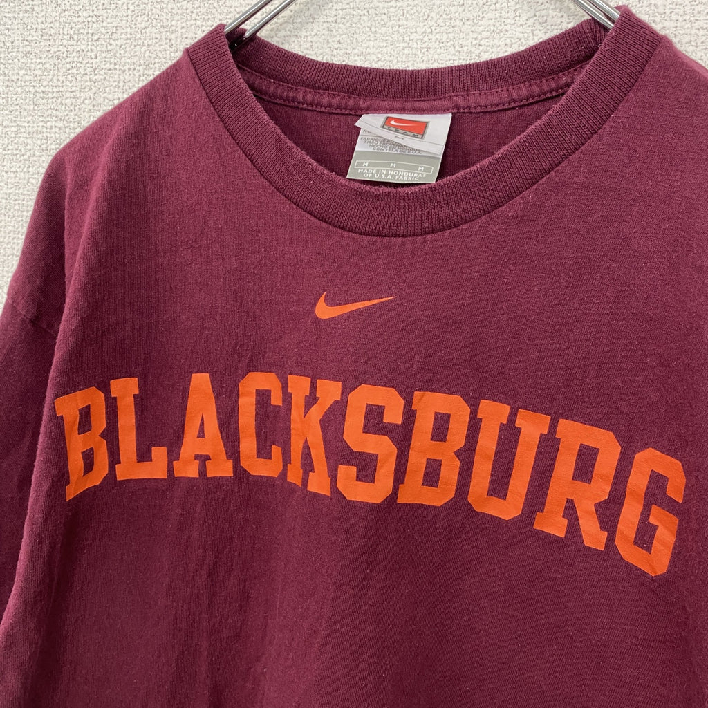 古着 used　00s　NIKE　ナイキ　半袖カレッジプリントＴシャツ　ヴィンテージ　ボルドー　バーガンディ　エンジ　Mサイズ