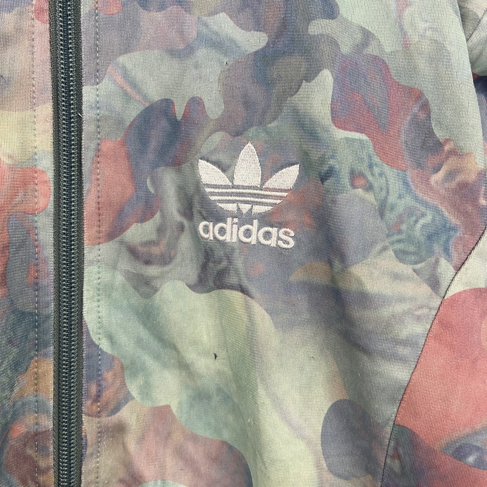 古着 used　Adidas　アディダス　長袖トラックジャケット　ジャージ　ワンポイント　カラフル　マーブル柄　Sサイズ