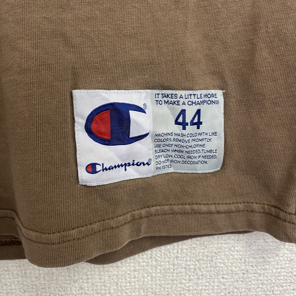 古着 used　champion　チャンピオン　半袖ロゴプリントTシャツ　クルーネック　V字ガゼット　ブラウン　Lサイズ