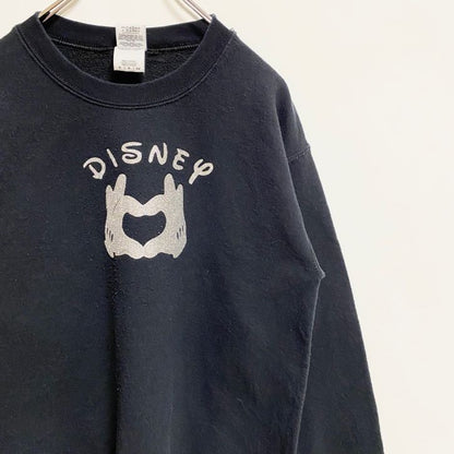 古着 used　GILDAN ギルダン　DISNEY　ディズニー　長袖プリントスウェット　トレーナー　クルーネック　黒　Sサイズ