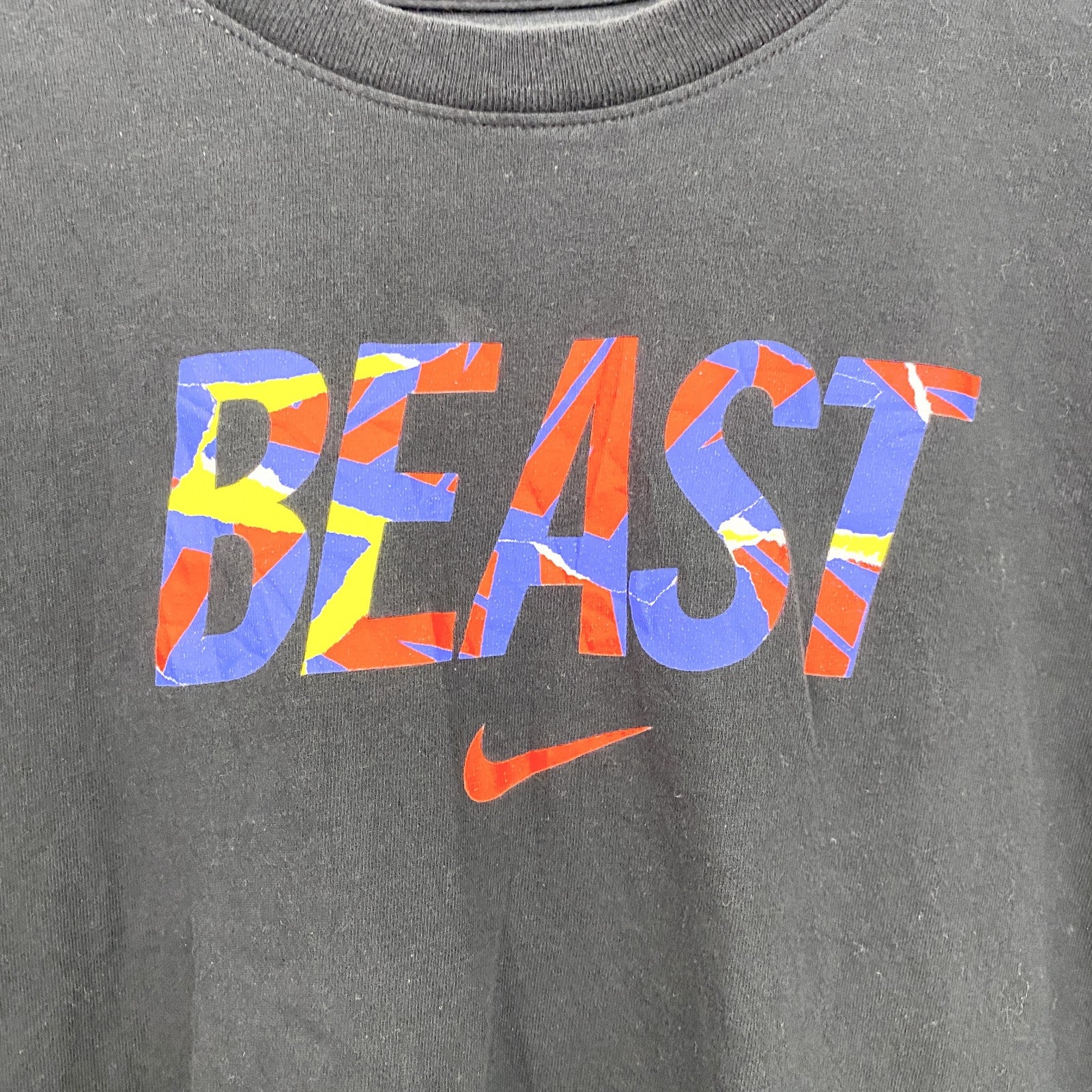 古着 used　NIKE　ナイキ　半袖英語ロゴプリントＴシャツ　クルーネック　BEAST　黒　ブラック　XLサイズ