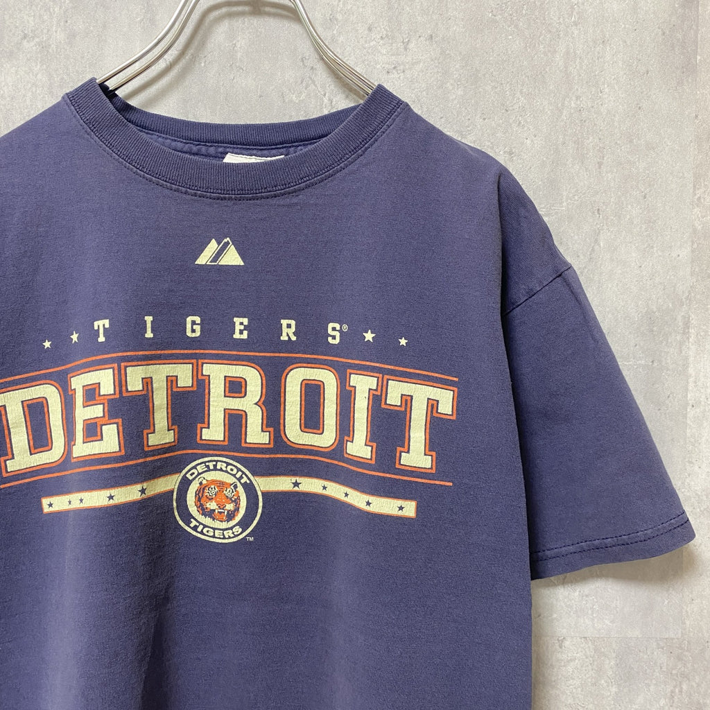 古着 used　DETROITTIGERS　デトロイトタイガース　半袖ベースボールバックプリントTシャツ　MLB　Mサイズ