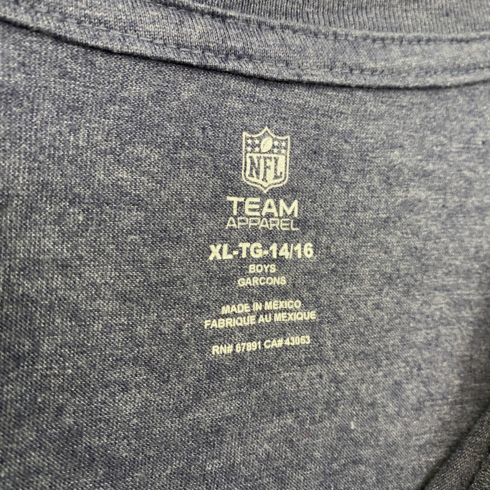 古着 used　NFL　メキシコ製　半袖プリントＴシャツ　ニューイングランドペイトリオッツ　フットボール　ネイビー　XLサイズ