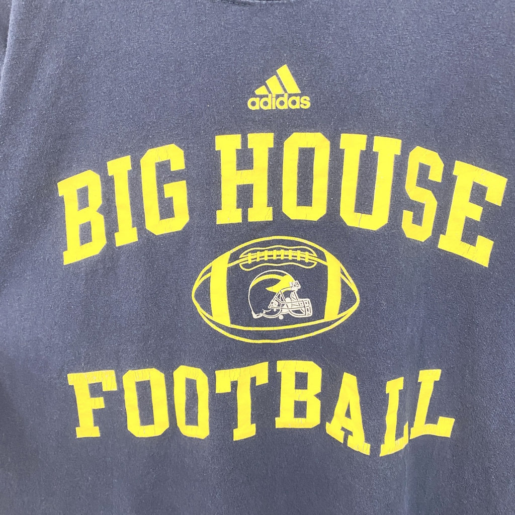 古着 used　adidas　アディダス　半袖プリントTシャツ　ミシガン　BIG HOUSE　フットボール　ネイビー　Mサイズ