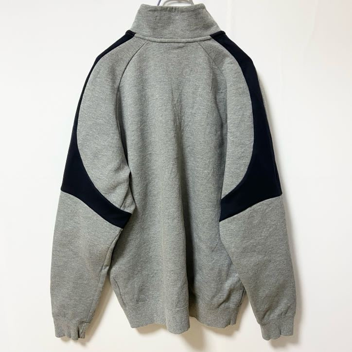 古着 used　プーマ　PUMA　長袖フルジップスウェット　トレーナー　ワンポイントロゴ　ラグランスリーブ　グレー　XLサイズ