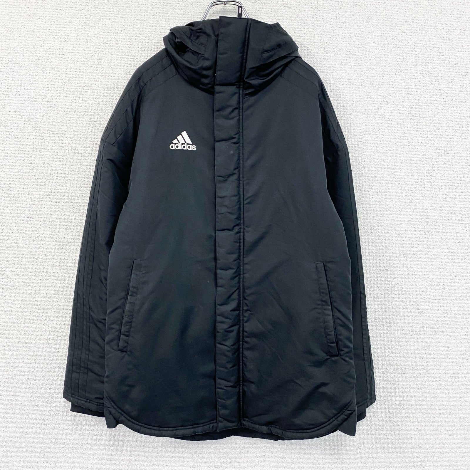adidas　アディダス　CONDIVO18スタジアムパーカー　ベンチコート　中綿入り　黒　ブラック　Mサイズ