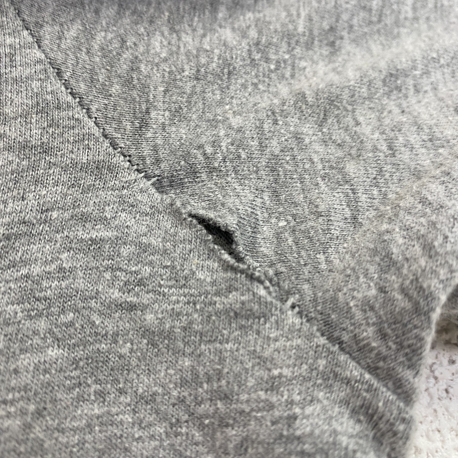 古着 used　NIKE　ナイキ　半袖英語ロゴプリントＴシャツ　クルーネック　グレー　カジュアルデザイン　Lサイズ