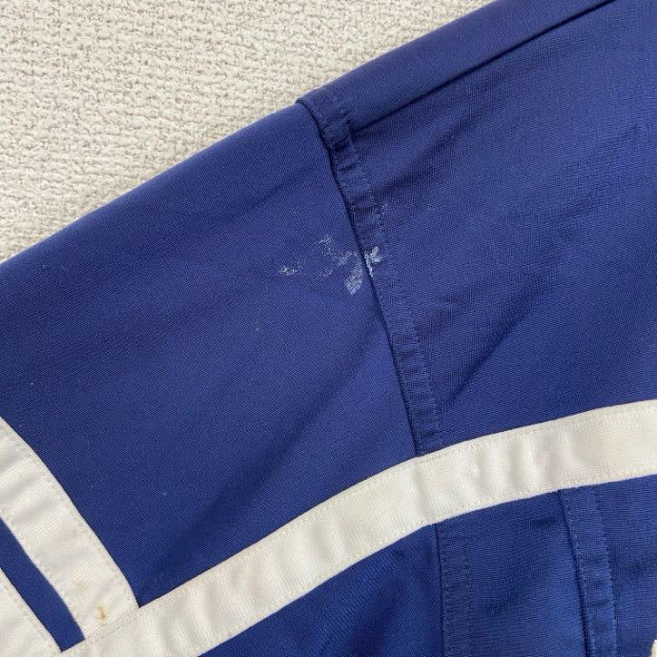 古着 used　90s　adidas　アディダス　長袖トラックジャケット　ジャージ　ワンポイント　刺繍ロゴ　Lサイズ