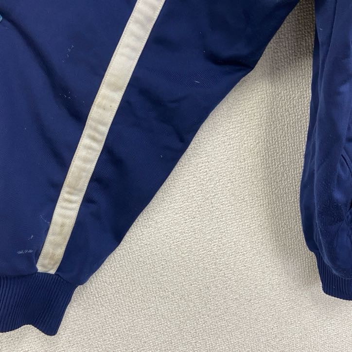 古着 used　90s　adidas　アディダス　長袖トラックジャケット　ジャージ　ワンポイント　刺繍ロゴ　Lサイズ