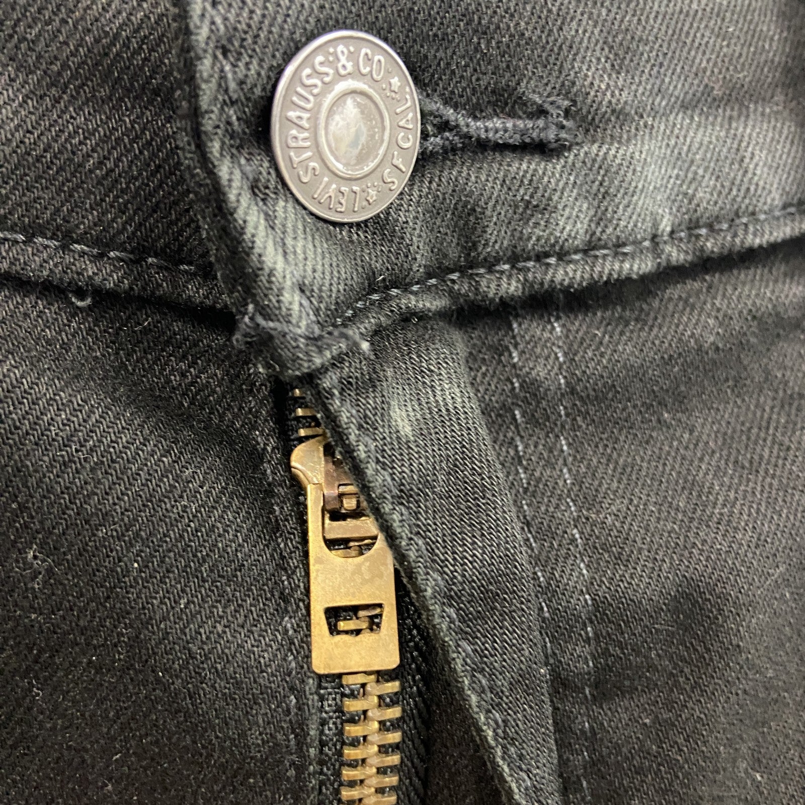 Levi's　リーバイス　デニムパンツ/ジーンズ　ジップフライ　黒　ブラック　W32サイズ