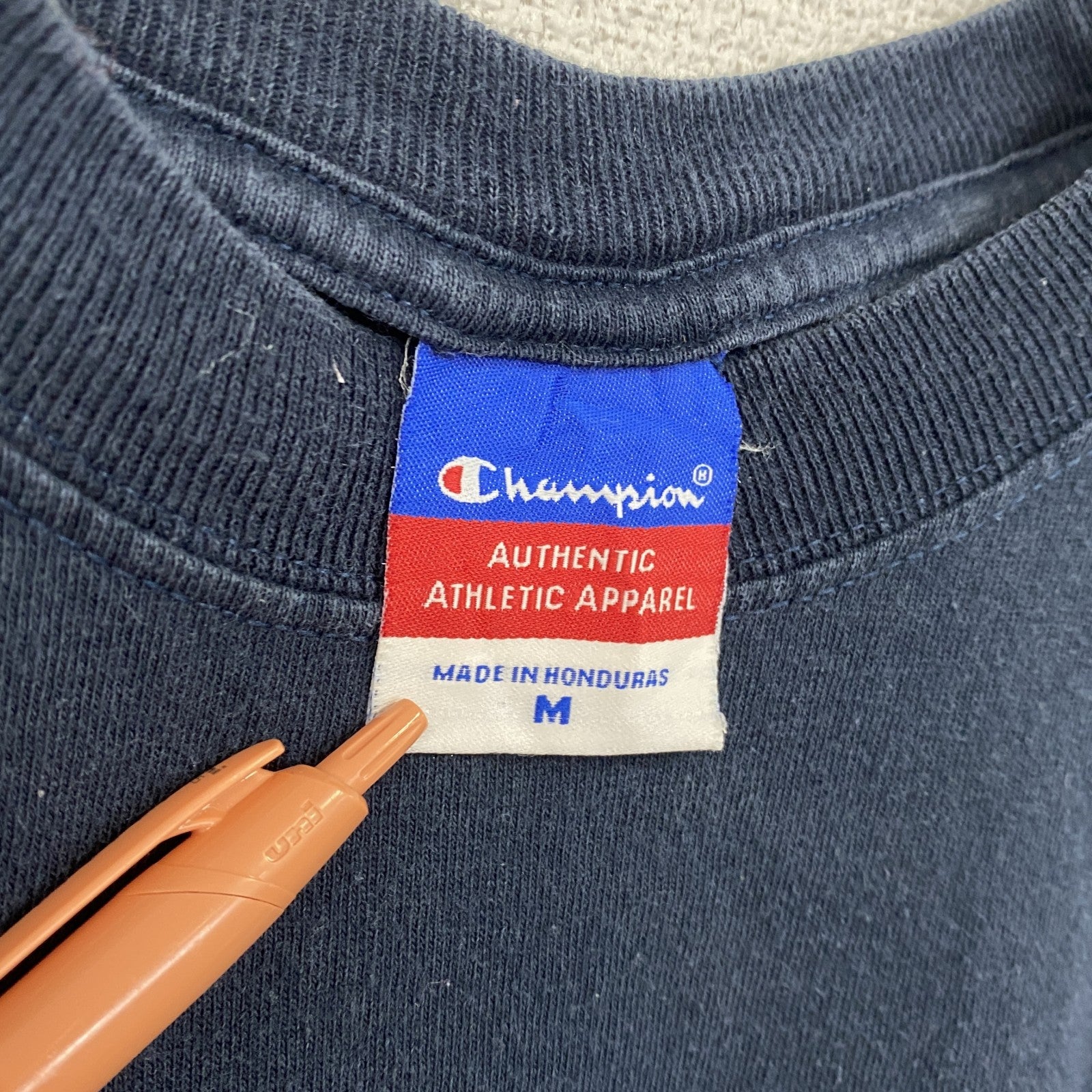 古着 used　champion　チャンピオン　半袖カレッジプリントTシャツ　オーバーン大学　クルーネック　ネイビー　Lサイズ