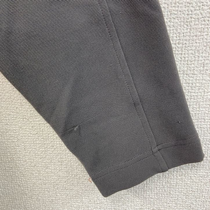 古着 used　Kappa　カッパ　長袖トラックジャケット　ジャージ　ワンポイント　灰色　グレー　刺繍ロゴ　Mサイズ
