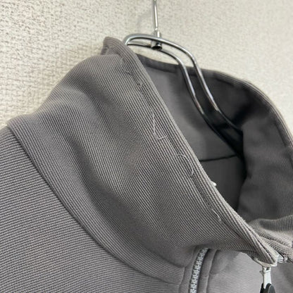 古着 used　Kappa　カッパ　長袖トラックジャケット　ジャージ　ワンポイント　灰色　グレー　刺繍ロゴ　Mサイズ