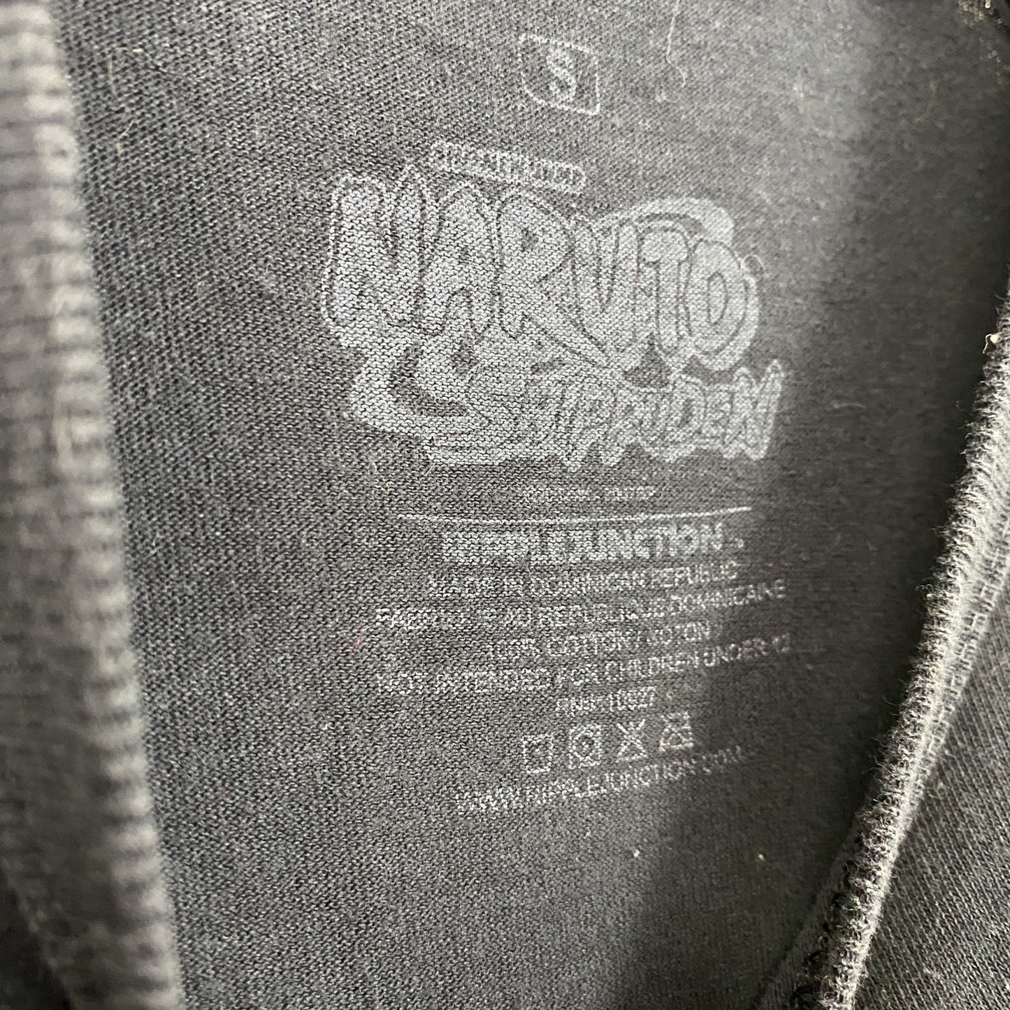 古着 used　NARUTO　ナルト疾風伝　カカシ　半袖アニメプリントＴシャツ　キャラクターデザイン　黒　ブラック　Sサイズ