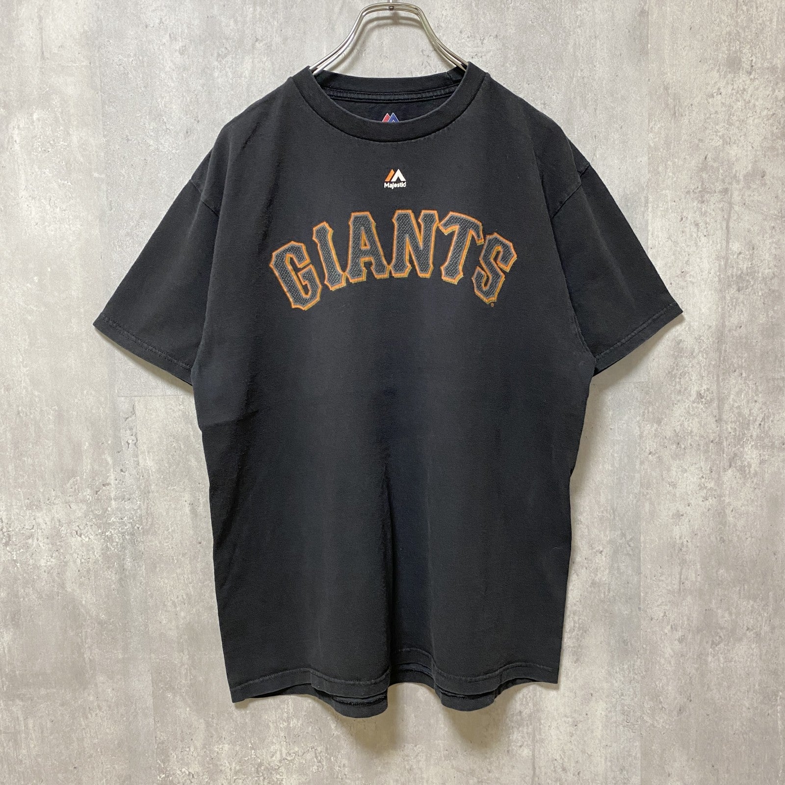 古着 used　MLB　GIANTS　ジャイアンツ　POSEY　半袖プリントTシャツ　黒　ブラック　オレンジ　Lサイズ