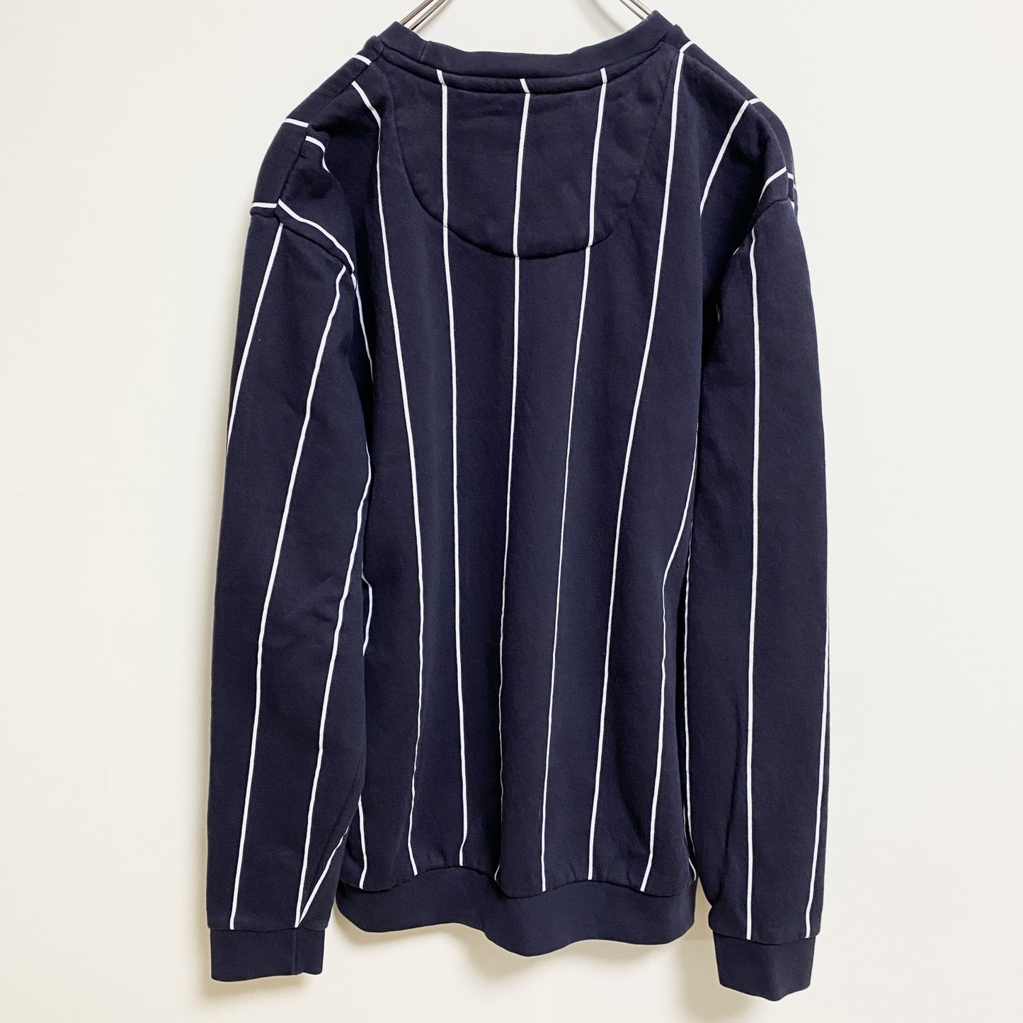 古着 used　D＆F　長袖クルーネックスウェット　トレーナー　ストライプ　ネイビー　紺　レトロデザイン　秋冬服　Lサイズ