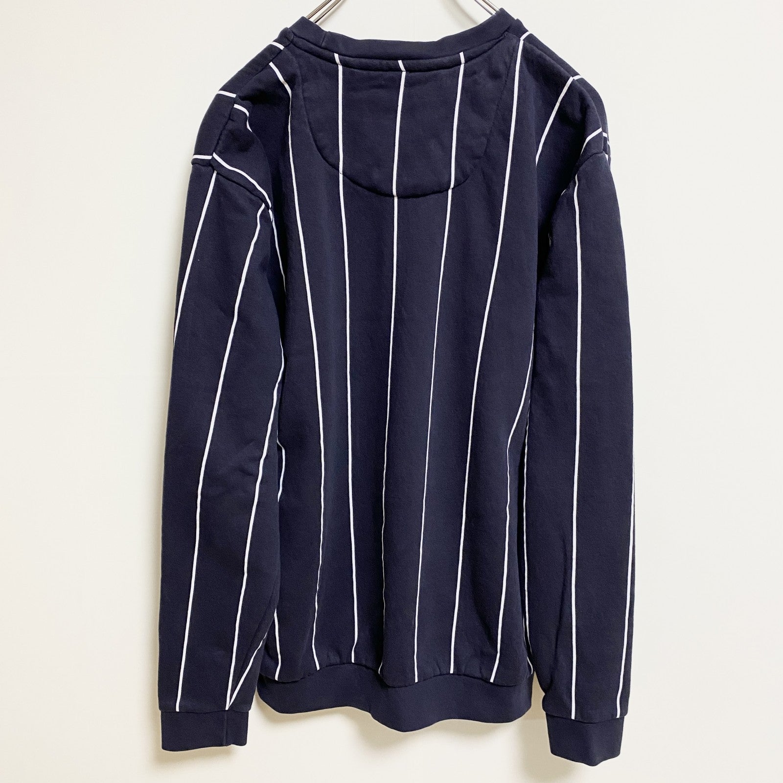 古着 used　D＆F　長袖クルーネックスウェット　トレーナー　ストライプ　ネイビー　紺　レトロデザイン　秋冬服　Lサイズ