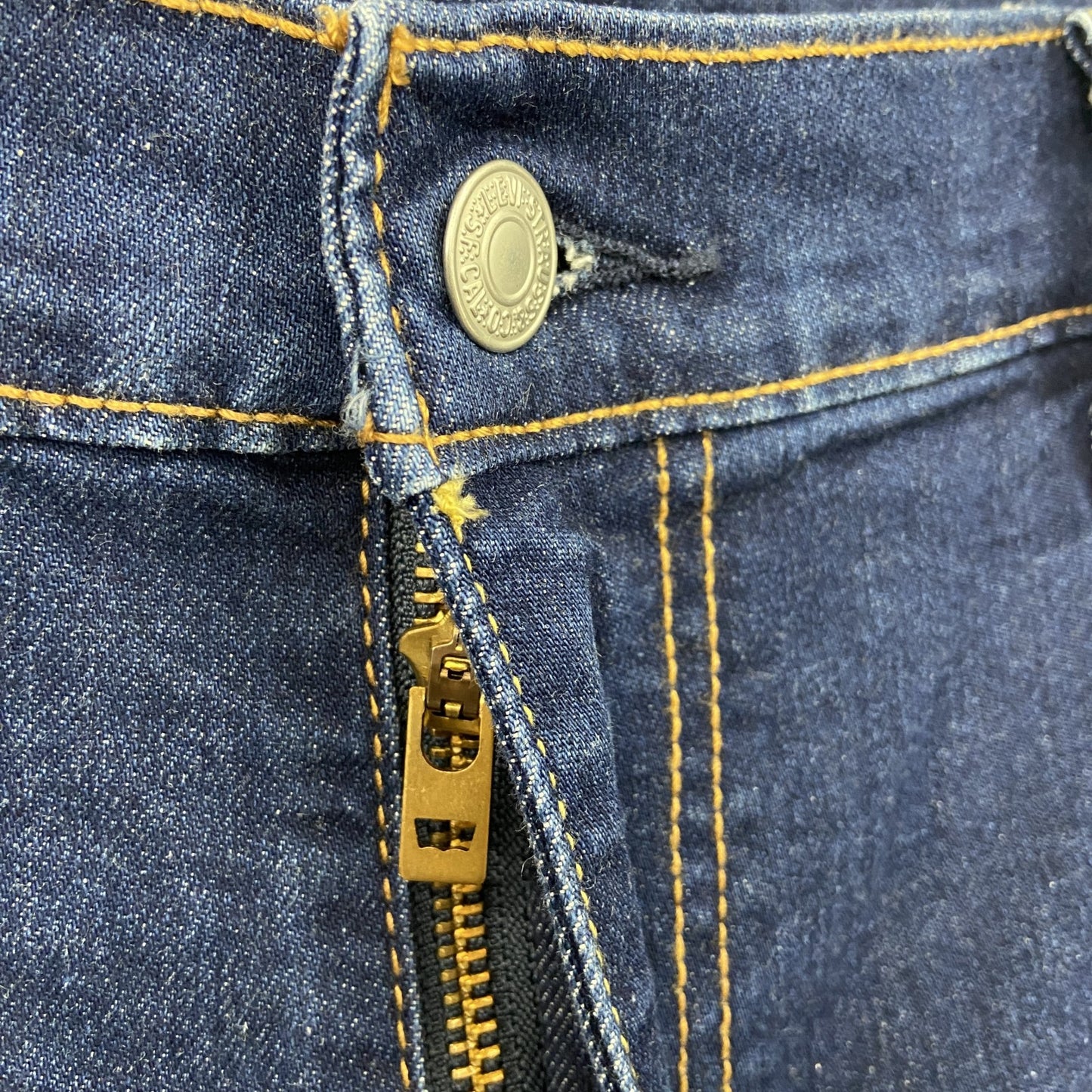 Levi's　リーバイス　511　デニムパンツ/ジーンズ　ジップフライ　インディゴ　W38サイズ