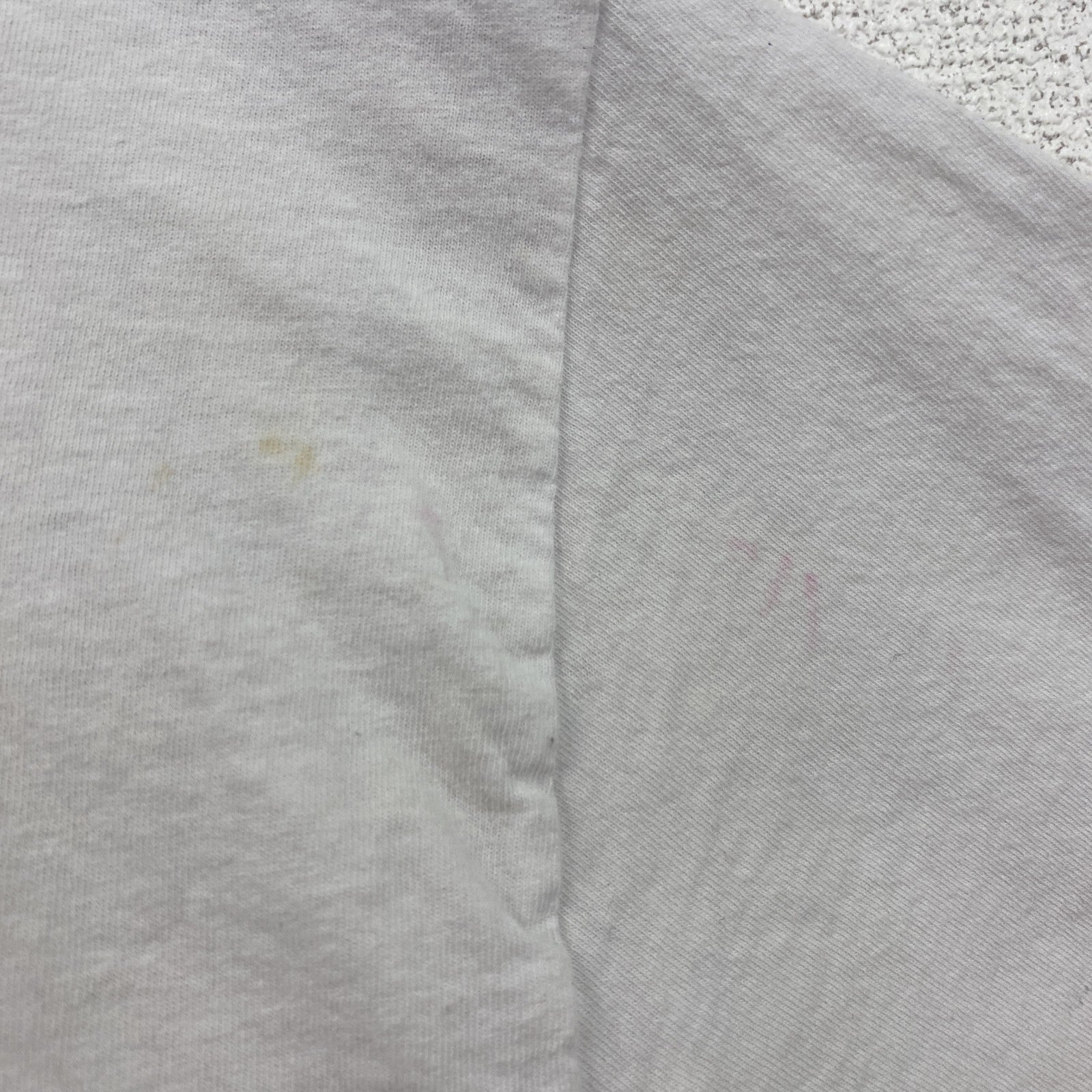 古着 used　NARUTO　ナルト疾風伝　半袖アニメプリントＴシャツ　キャラクターデザイン　白　ホワイト　Sサイズ