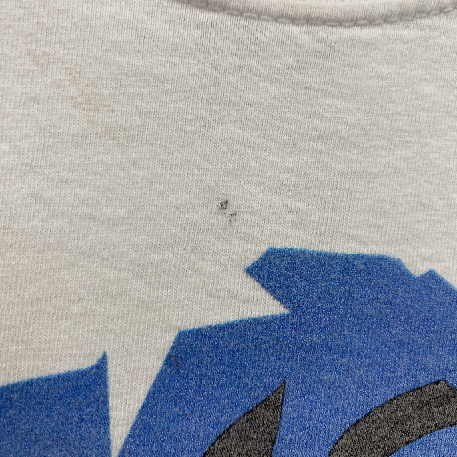 古着 used　NARUTO　ナルト疾風伝　半袖アニメプリントＴシャツ　キャラクターデザイン　白　ホワイト　Sサイズ