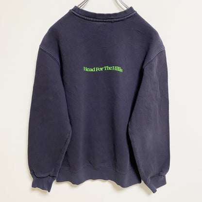 古着 used　H&M エイチアンドエム　長袖クルーネックスウェット　トレーナー　バックプリント　山　ネイビー　紺