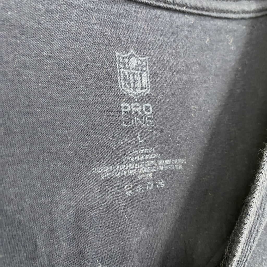 古着 used　NFL　半袖クルーネックプリントＴシャツ　デンバーブロンコス　フットボール　背番号　ネイビー　Lサイズ