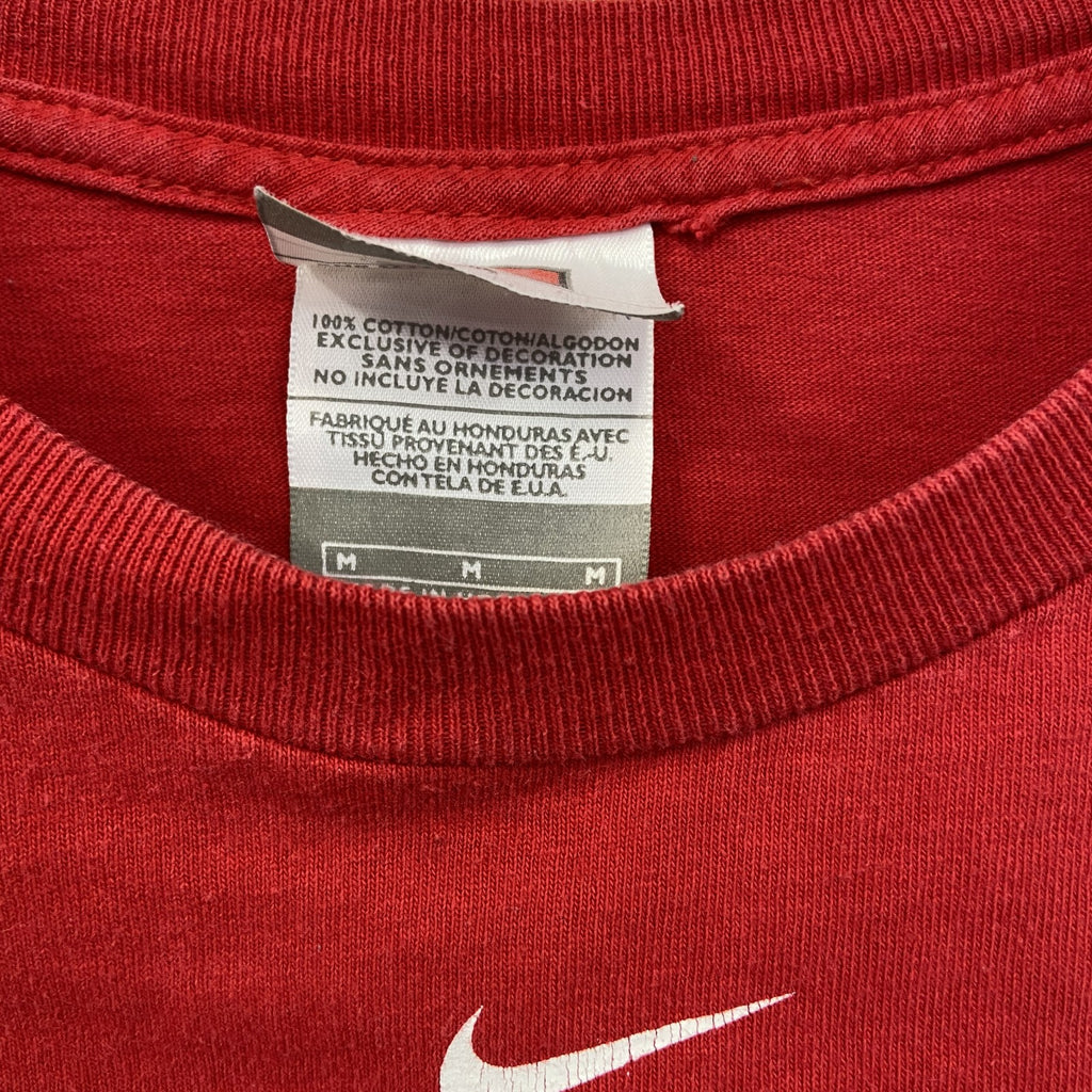 古着 used　NIKE　ナイキ　長袖プリントTシャツ　フィラデルフィアセブンティシクサーズ　クルーネック　赤　レッド　Mサイズ