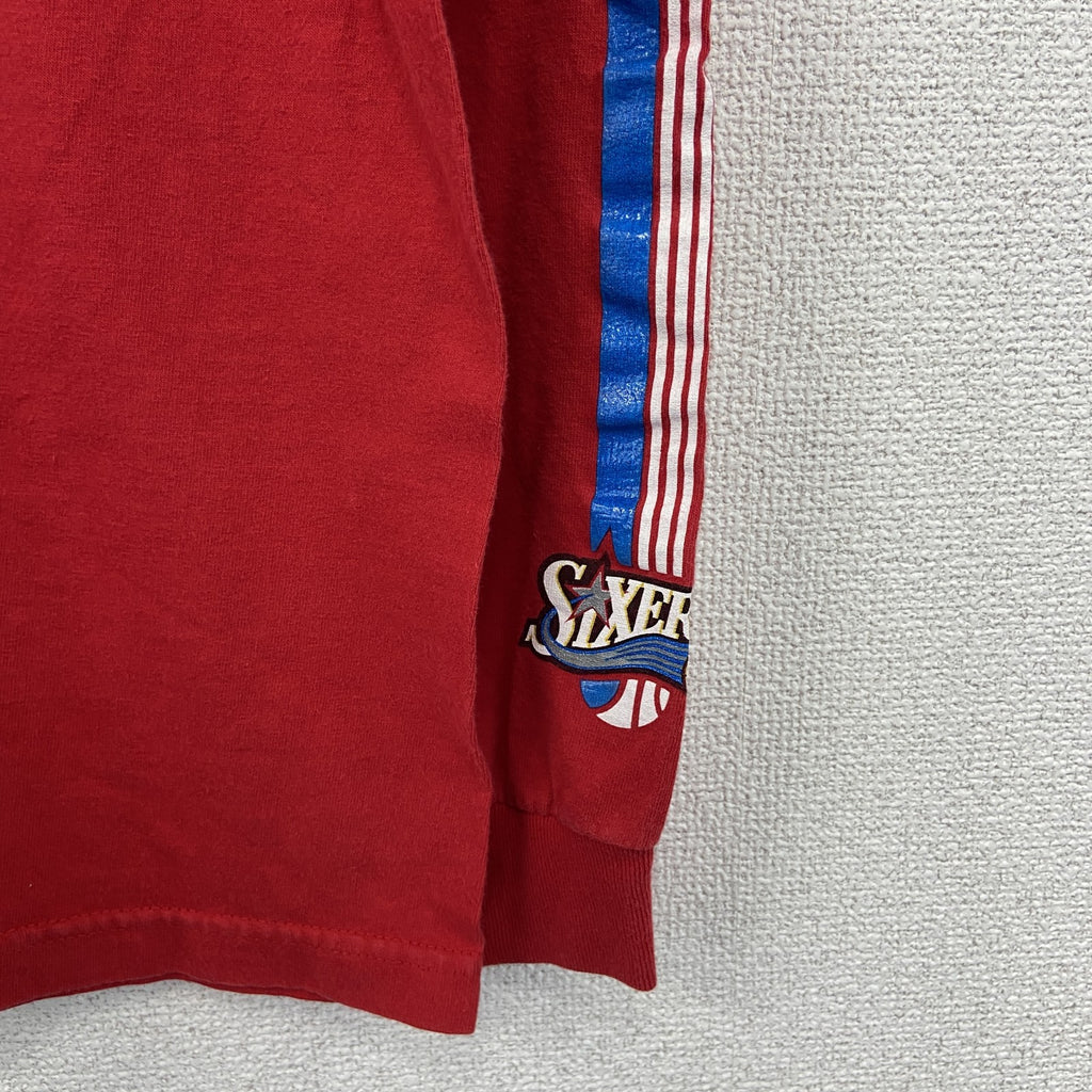古着 used　NIKE　ナイキ　長袖プリントTシャツ　フィラデルフィアセブンティシクサーズ　クルーネック　赤　レッド　Mサイズ