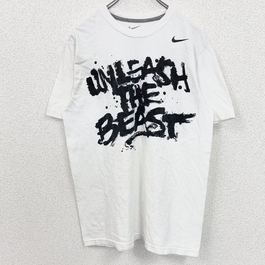 古着 used　NIKE　ナイキ　メキシコ製　半袖英語プリントＴシャツ　クルーネック　白　ホワイト　Mサイズ