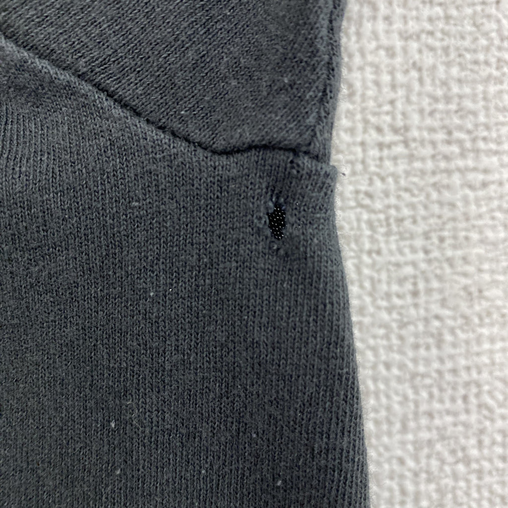 古着 used　NBA　半袖プリントＴシャツ　シカゴブルズ　バスケットボール　クルーネック　黒　ブラック　Mサイズ