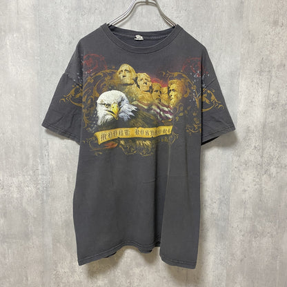 古着 used　DELTA　半袖アニマル柄プリントTシャツ　USA国旗　レトロデザイン　クルーネック　黒　ブラック　Lサイズ