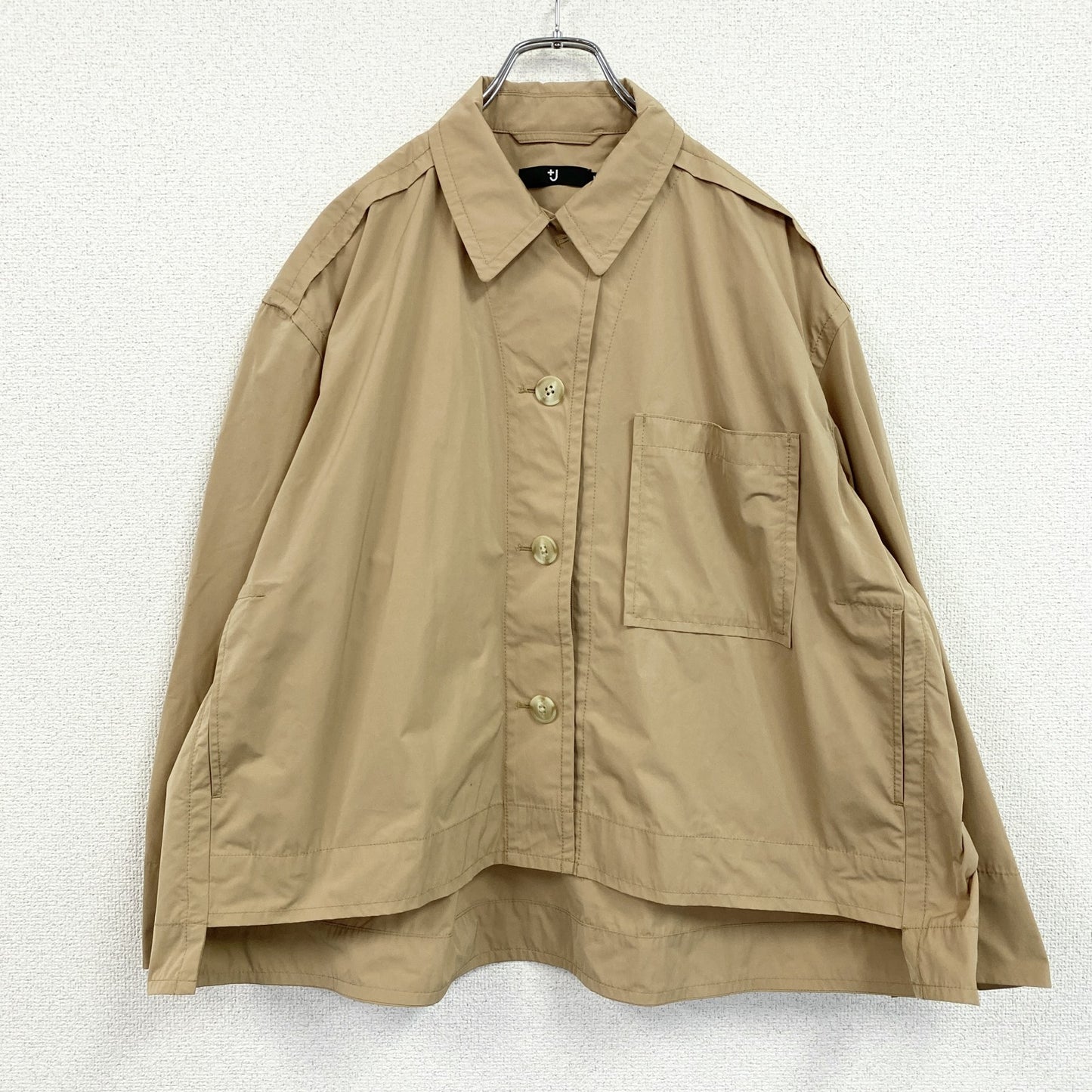 UNIQLO　ユニクロ　＋J　プラスジェイ　オーバーサイズライトジャケット　ベージュ　Mサイズ