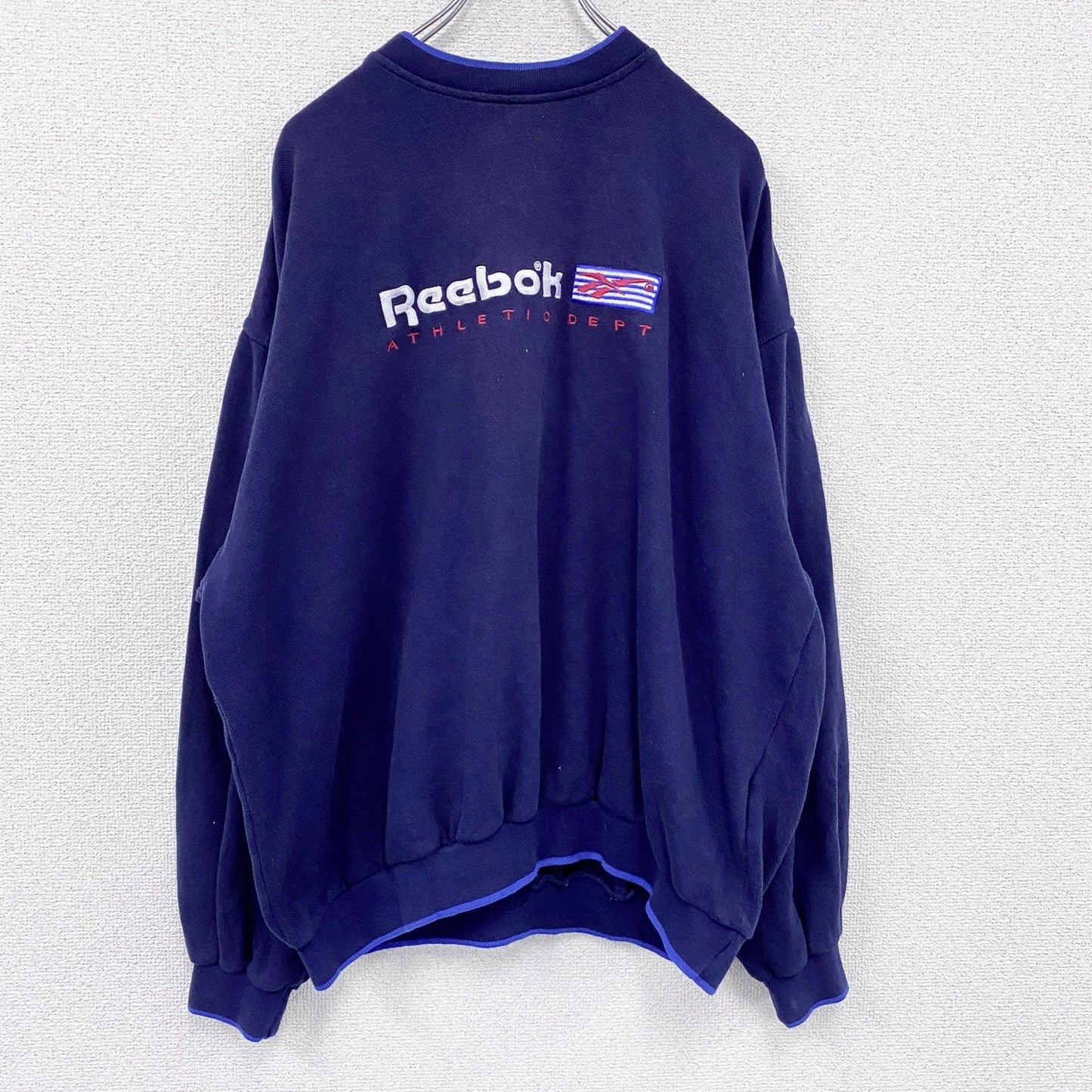 Reebok　リーボック　スウェット/トレーナー　デカロゴ　刺繍ロゴ　紺　ネイビー　XLサイズ