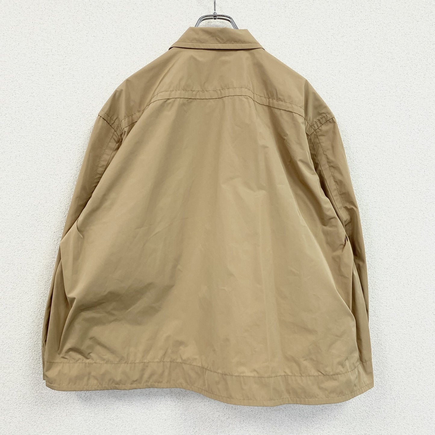 UNIQLO　ユニクロ　＋J　プラスジェイ　オーバーサイズライトジャケット　ベージュ　Mサイズ