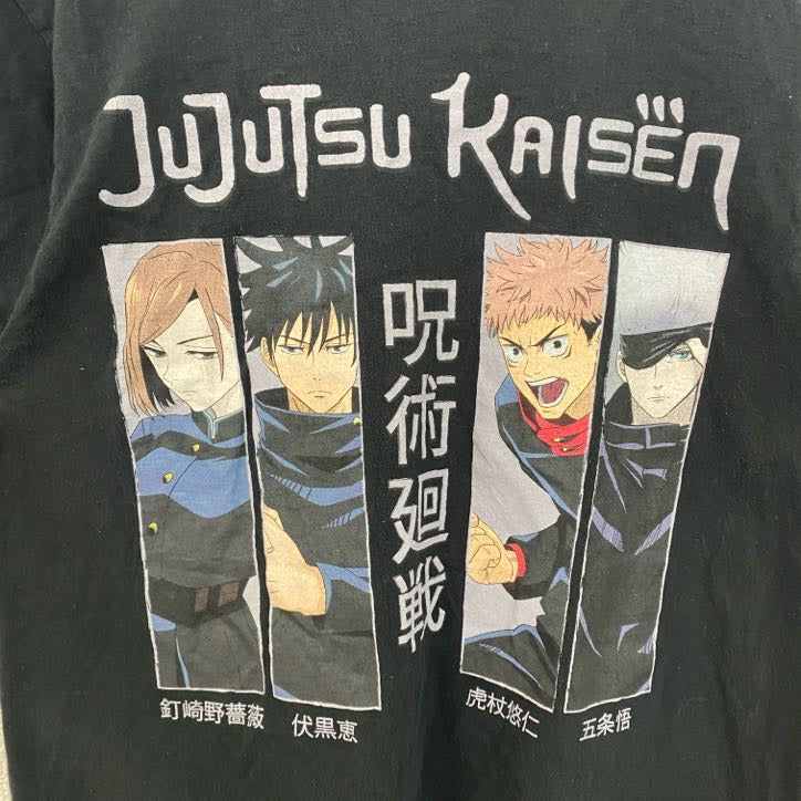 古着 used　呪術廻線　半袖アニメプリントTシャツ　キャラクターデザイン　クルーネック　黒　ブラック　Sサイズ