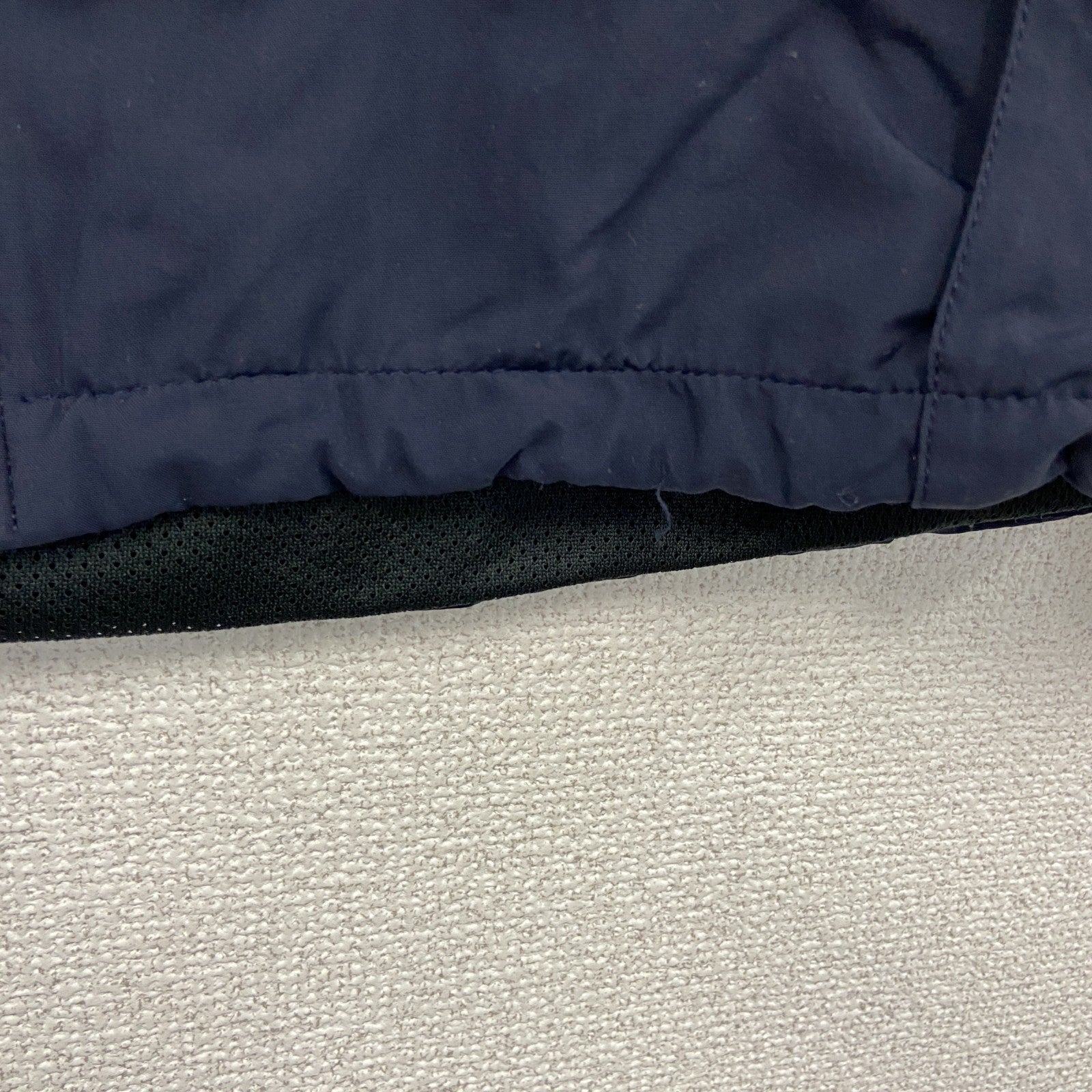 U.S.NAVY　RUNNING JACKET　ナイロンジャケット　ミリタリー　米軍　デカロゴ　紺　ネイビー　Sサイズ