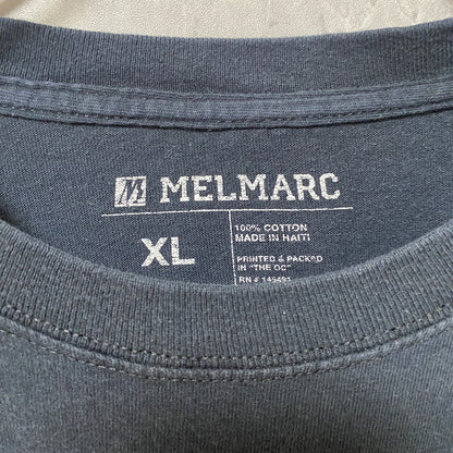 古着 used　MELMARC　半袖プリントTシャツ　黒　ブラック　レトロデザイン　ビッグシルエット　XLサイズ
