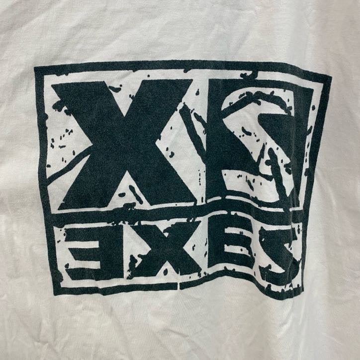 古着 used　半袖バックプリントTシャツ　クルーネック　白　ホワイト　カジュアルデザイン　シンプル