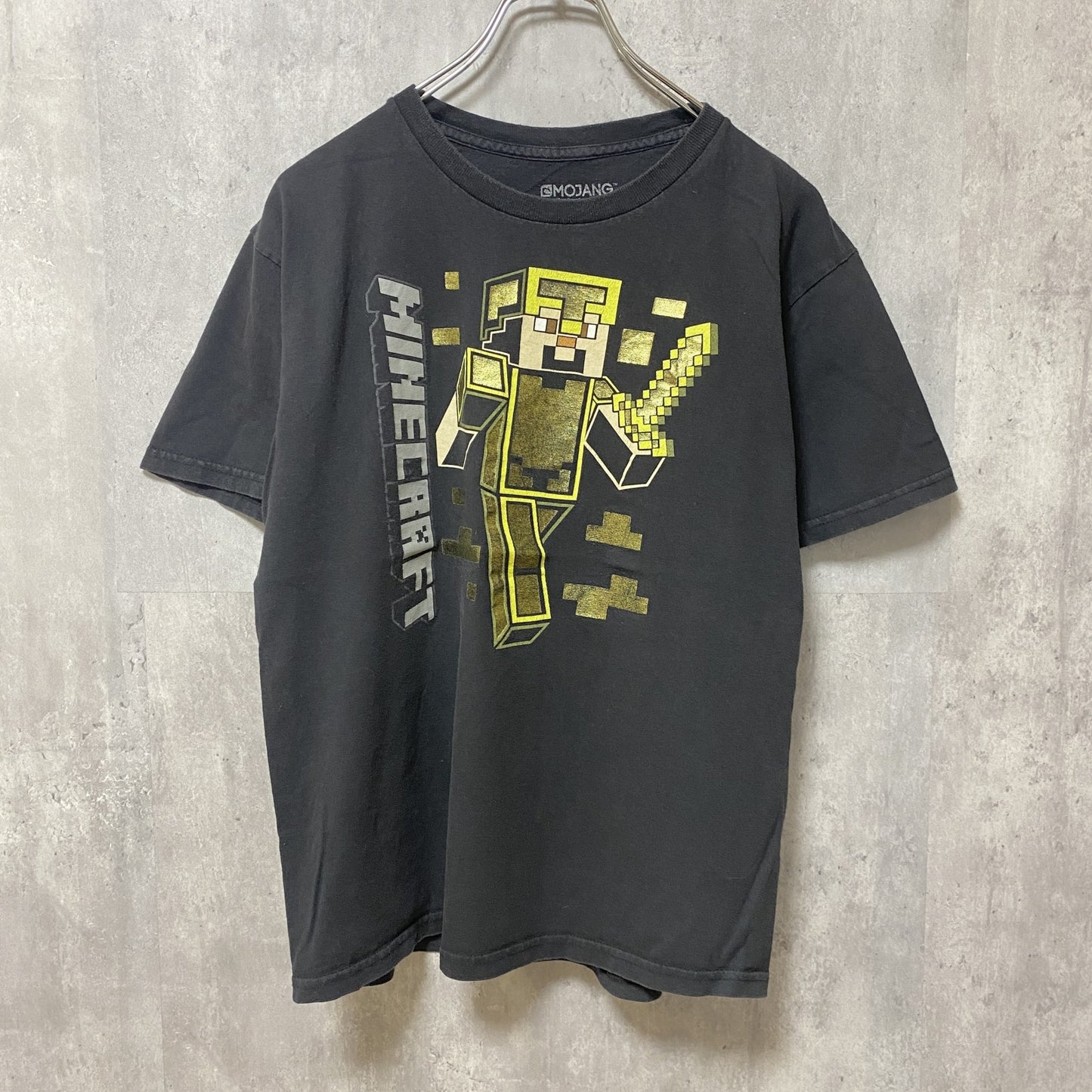 古着 used　MINECRAFT　マインクラフト　半袖ゲームプリントTシャツ　オフィシャル　黒　ブラック　XLサイズ