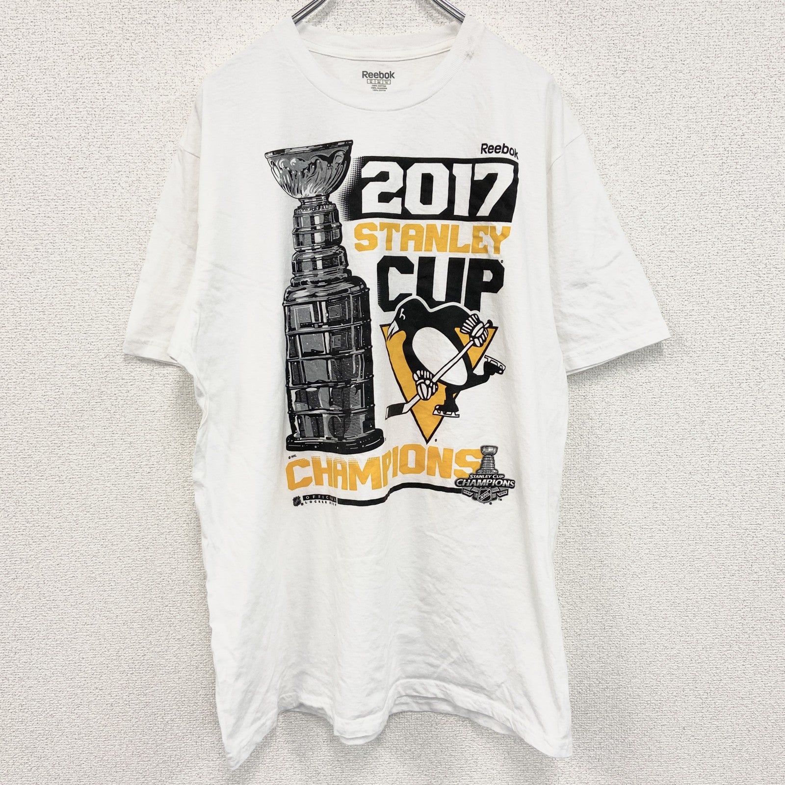 古着 used　Reebok　リーボック　NHL　半袖プリントTシャツ　ピッツバーグペンギンズ　白　ホワイト　XLサイズ
