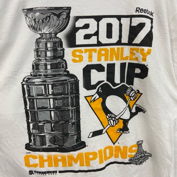 古着 used　Reebok　リーボック　NHL　半袖プリントTシャツ　ピッツバーグペンギンズ　白　ホワイト　XLサイズ