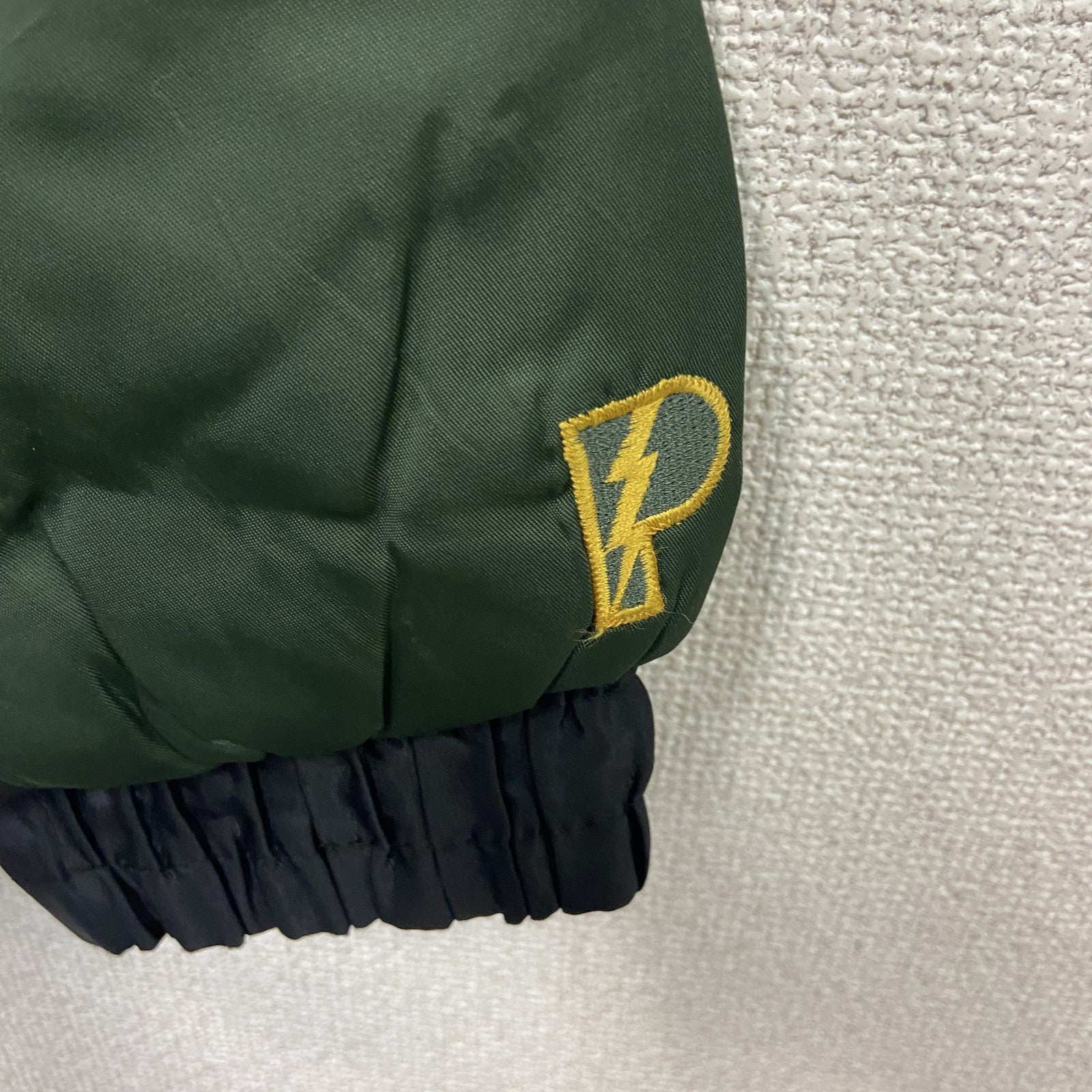 90s～　PRO PLAYER　NFL　PACKERS　フルジップナイロンジャケット　ヴィンテージ　緑　グリーン　Mサイズ