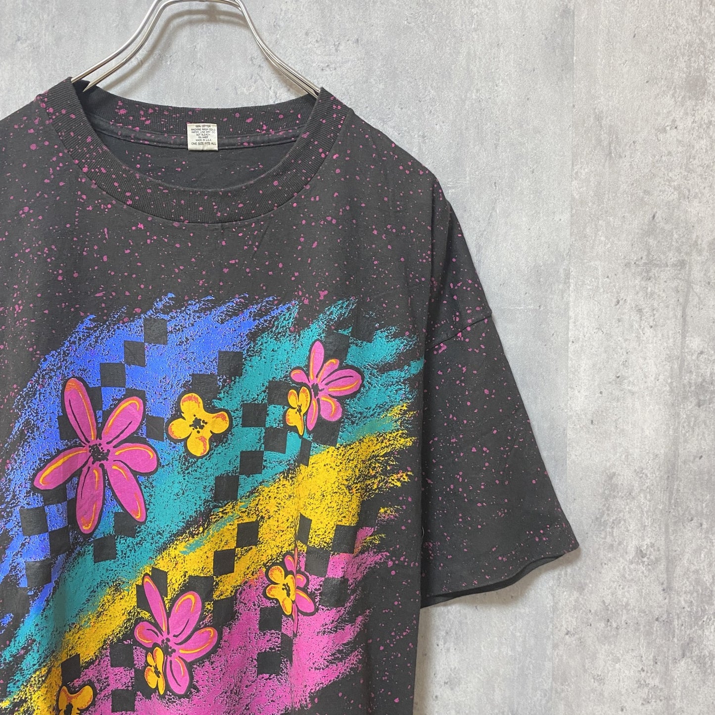 古着 used　90s　ヴィンテージ　半袖プリントTシャツ　USA製　シングルステッチ　花　黒　ブラック　オーバーサイズ